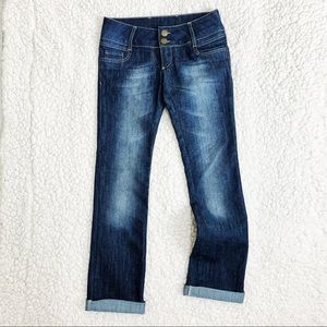 Wide Loop Double Button Jeans